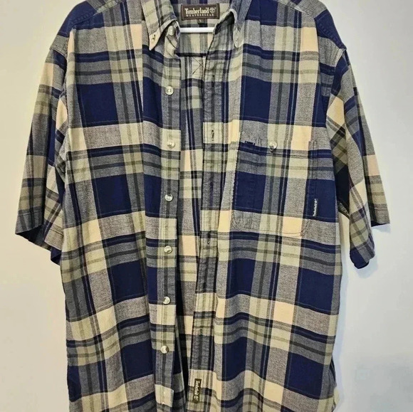 Timberland Short Sleeve Button Down Size Large EUC - Picture 7 of 8